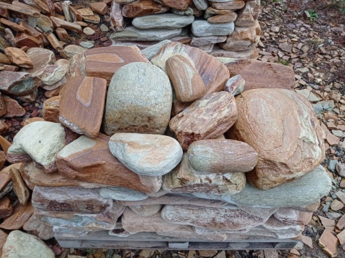 Златолит жёлтый, жёлто-зелёный глыбки и валуны для ланшафтного дизайна купить в Омской области