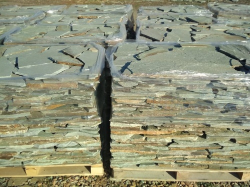 Плитняк златолит зелёный для цоколя, отмостки купить в Омской области