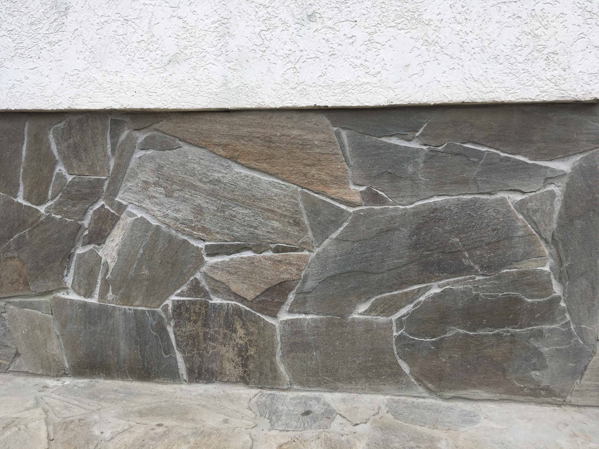 Плитняк златолит Уральский  для фасада купить в Омской области